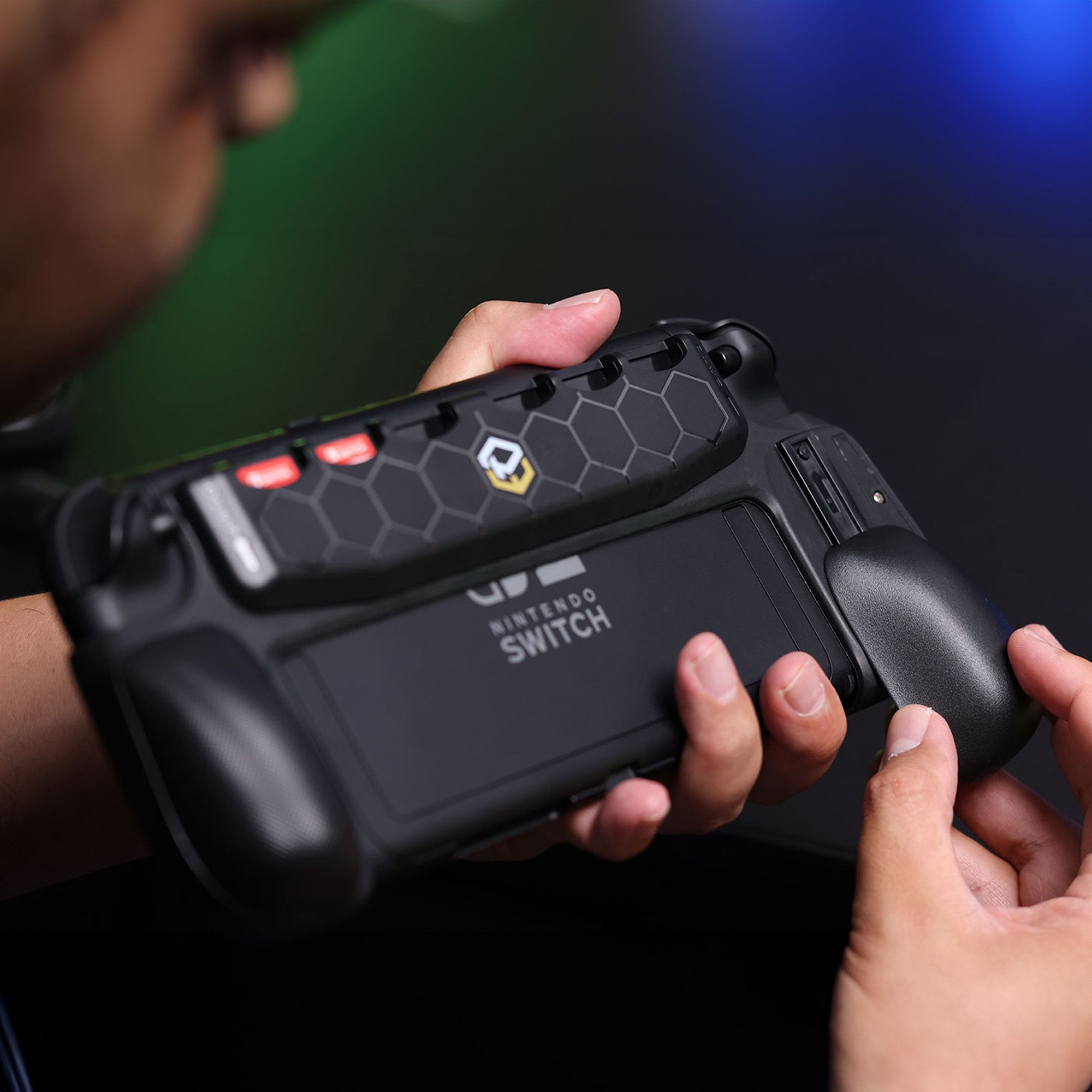 Elite Ergo Grip with Interchangeable Back Grips for Nintendo Switch 2 - Image 4